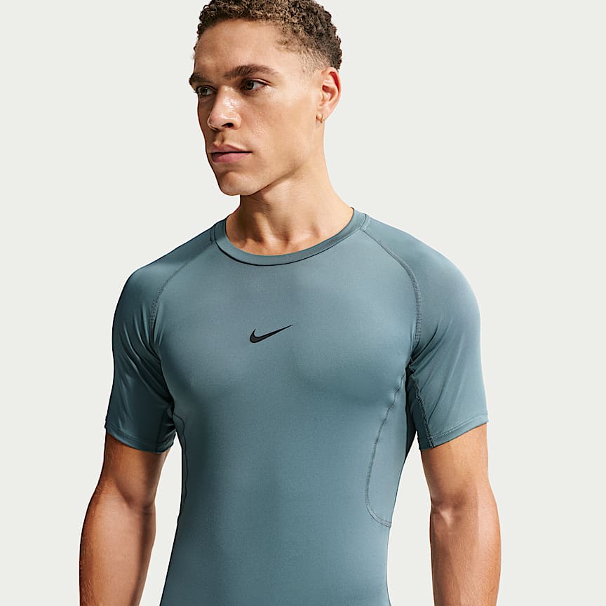 Nike Pro Men's Dri-FIT Tight Long-Sleeve Fitness Top. Nike.com